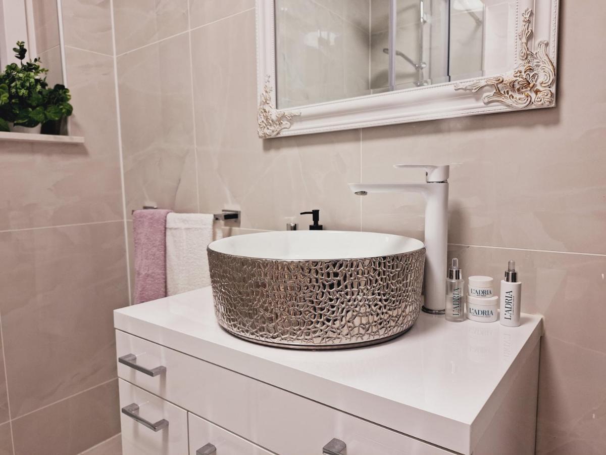 Apartman Maja **** Apartment Sibenik Ngoại thất bức ảnh